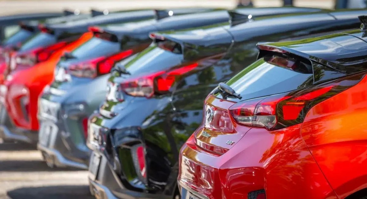 Smanjili porez na motorna vozila za 65%: Auto je potrošna roba i potreba, a ne luksuz